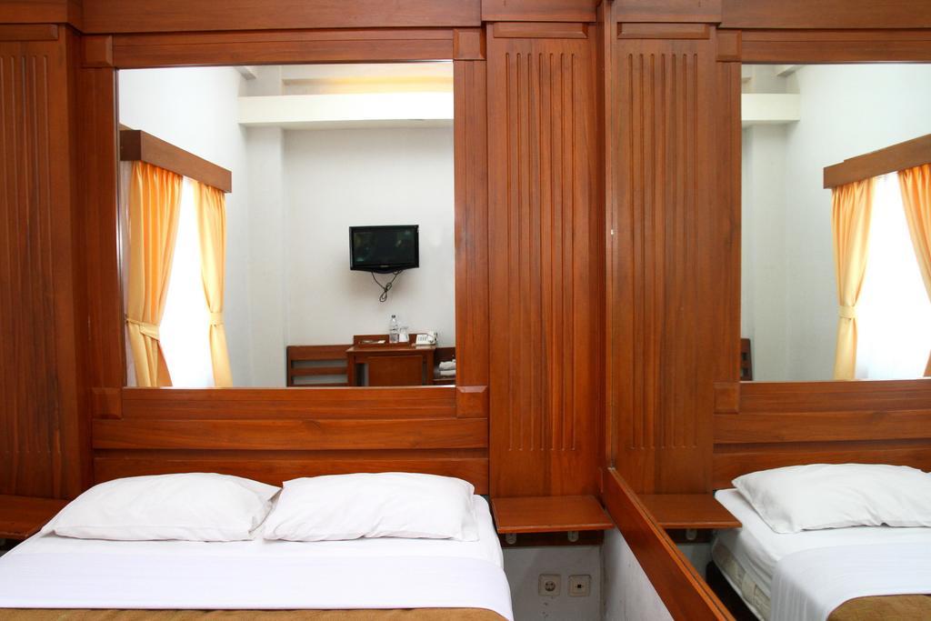 Bukit Dago Hotel บันดุง ห้อง รูปภาพ