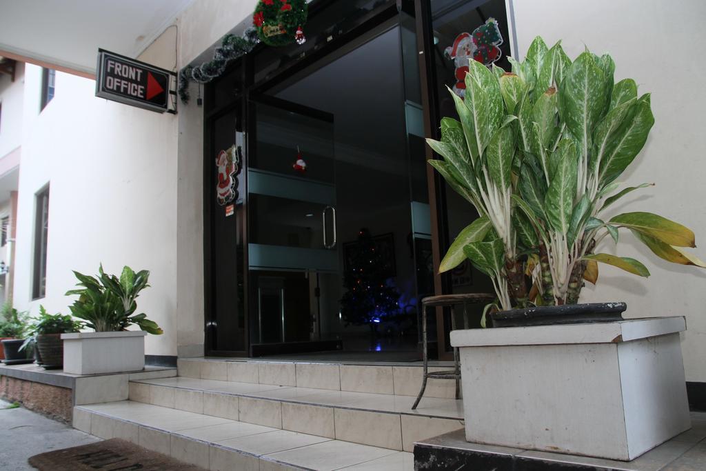 Bukit Dago Hotel บันดุง ภายนอก รูปภาพ